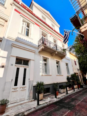 Athenian Getaway Villa in Plaka with Acropolis View by Athenian Homes